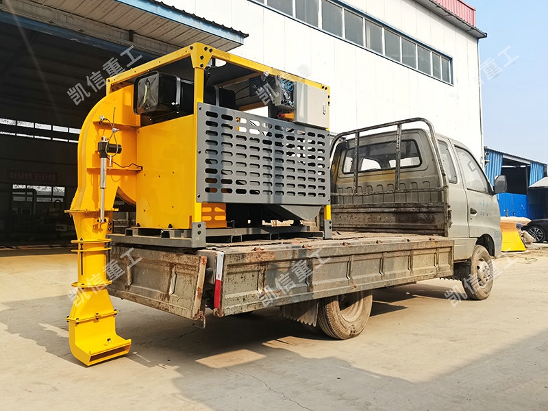 云內(nèi)4102馬路吹風(fēng)機